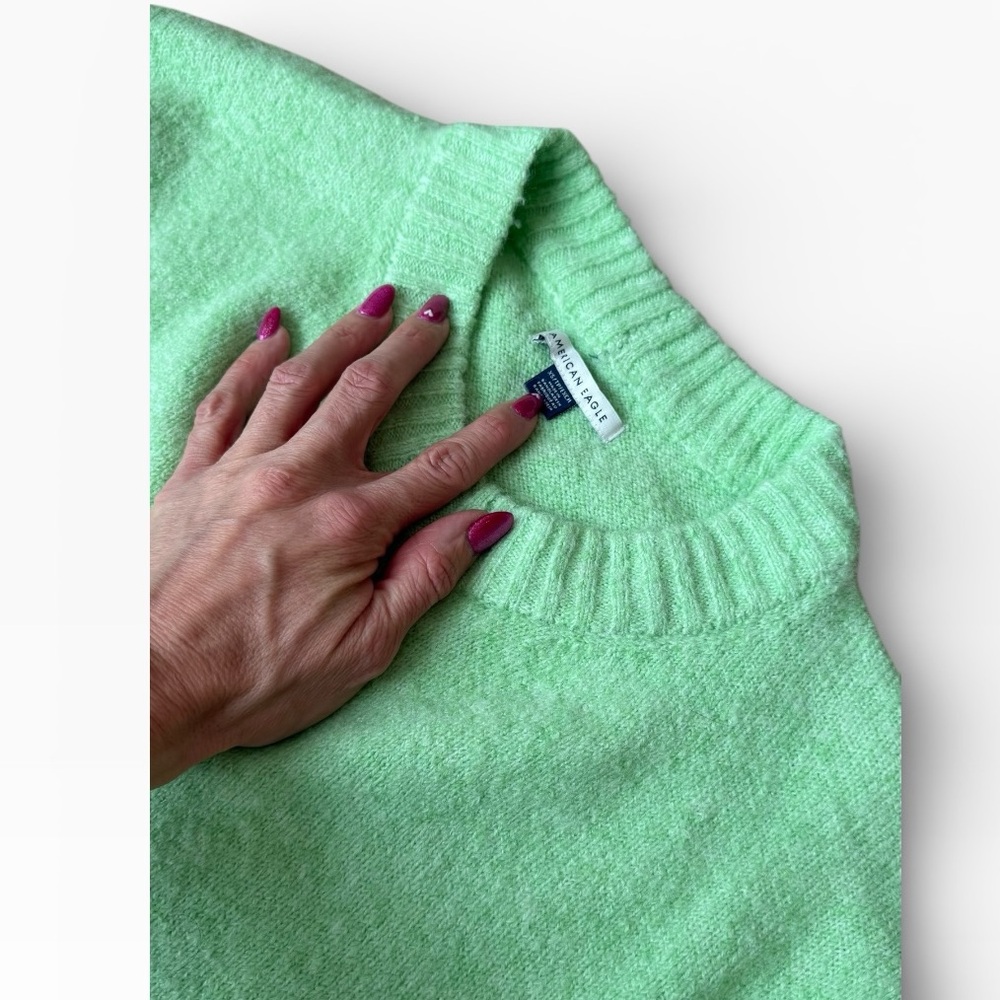 American Eagle Outfitters oversize Light Green Crew Neck Sweater